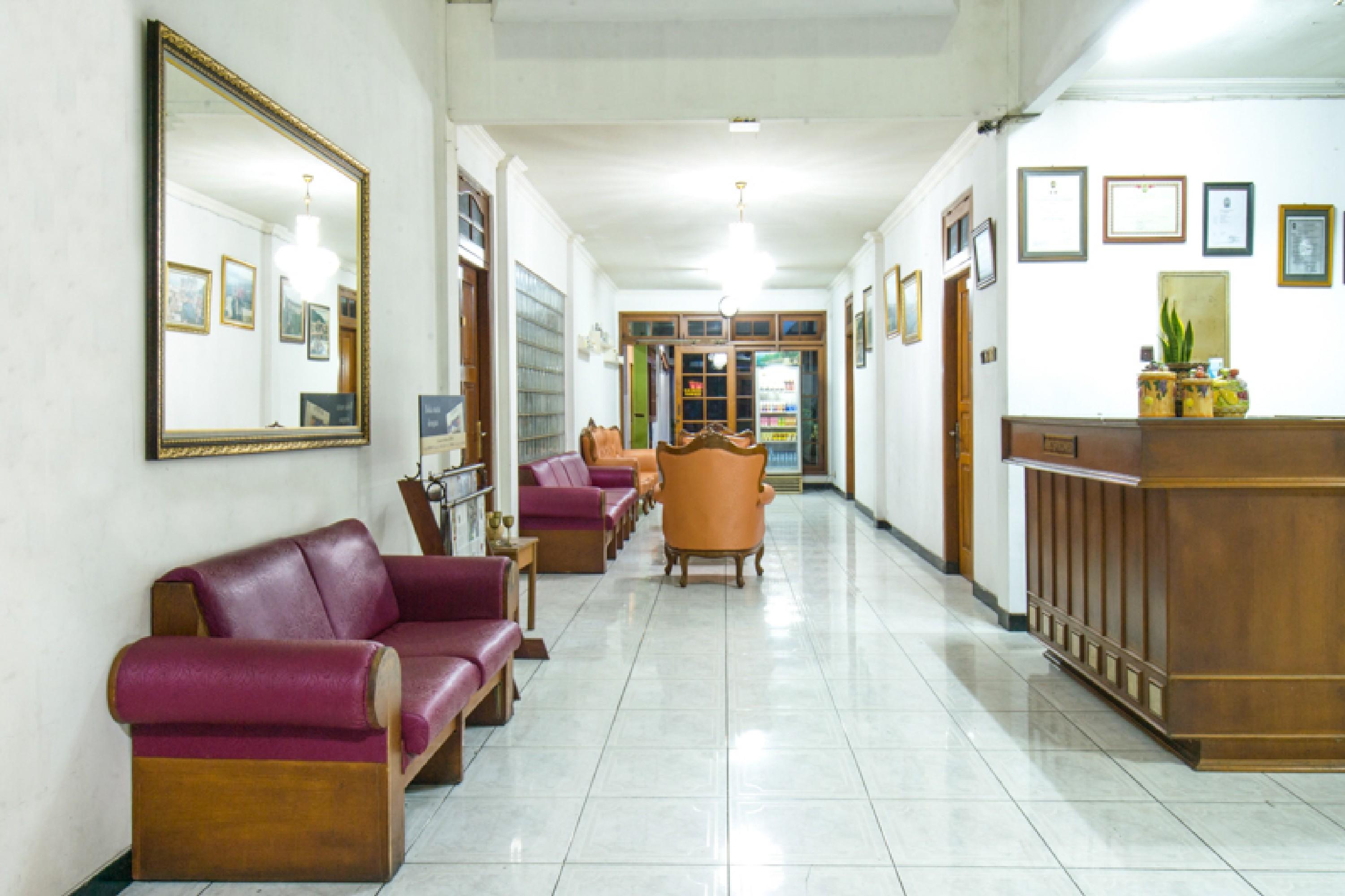 Sekar Ayu Hotel Malioboro Mitra Reddoorz Yogyakarta Eksteriør bilde